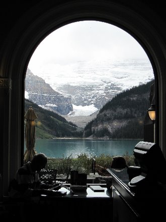Lakeview Lounge - Chateau Louise, Lunch by Lake Louise