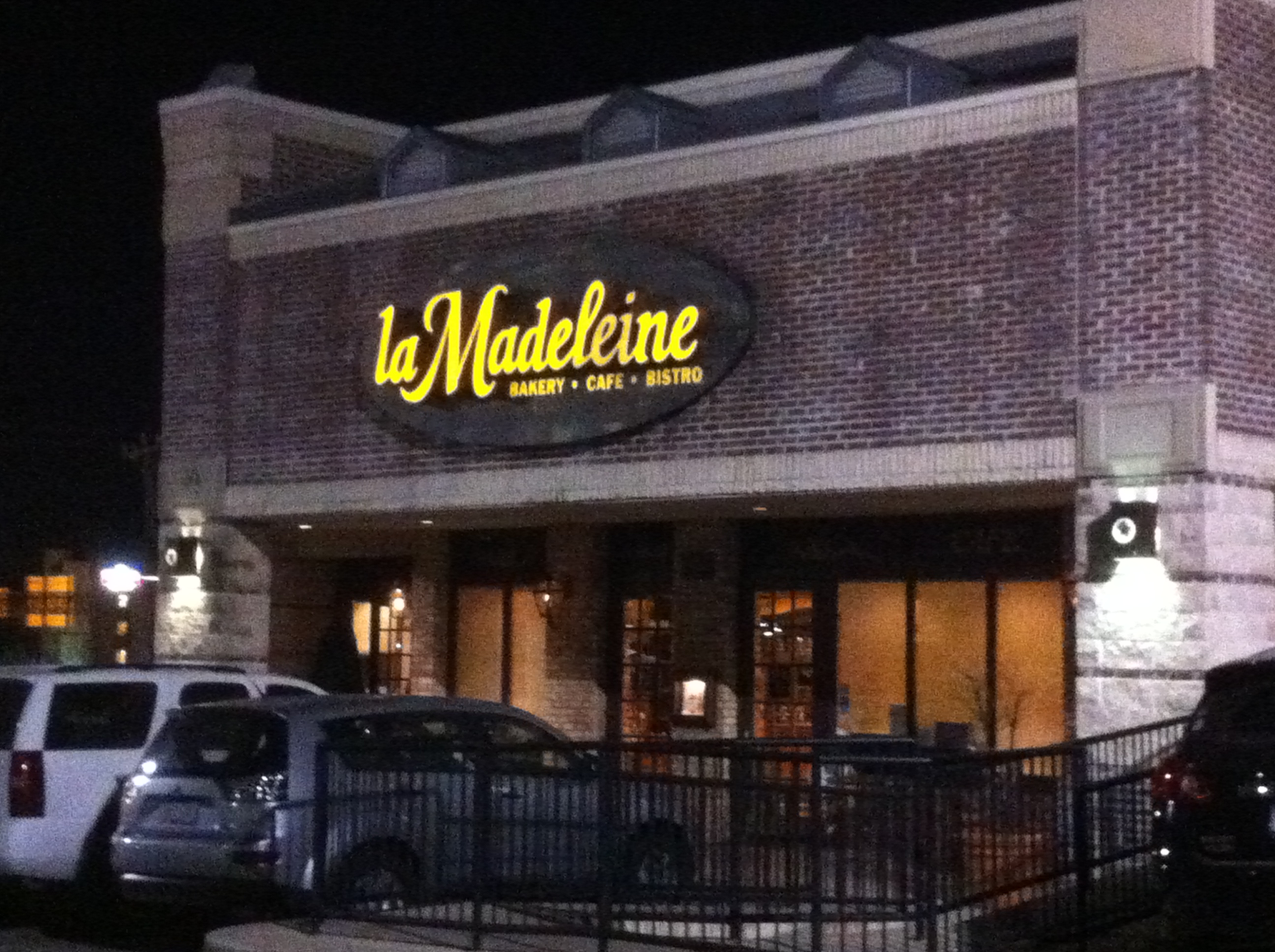 If there is such a dining category that would address all dining situations, i.e. breakfast, lunch, 