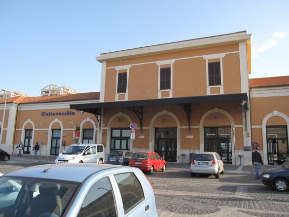 Civitavecchia Train Station