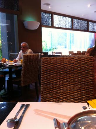 Buffet breakfast at TEMPTationS (Renaissance Kuala Lumpur)